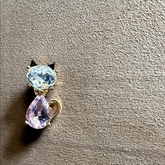 Cat Brooch - Picture 6 of 7